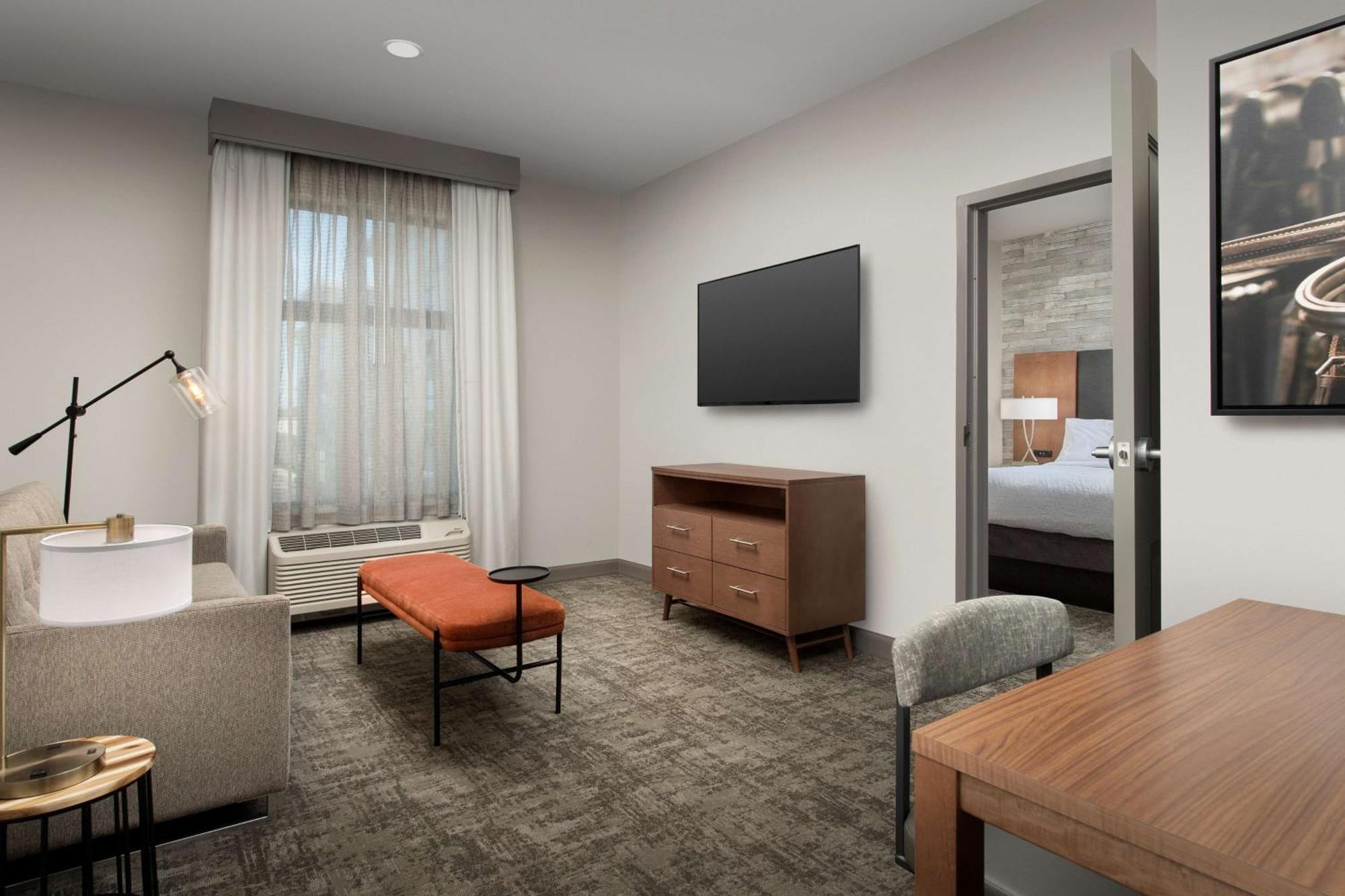 Homewood Suites By Hilton Louisville Airport Екстер'єр фото