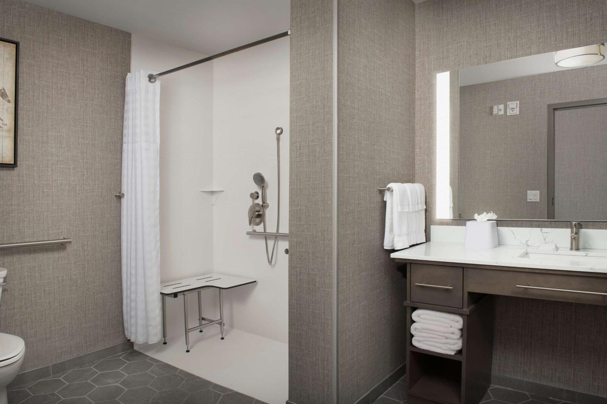 Homewood Suites By Hilton Louisville Airport Екстер'єр фото